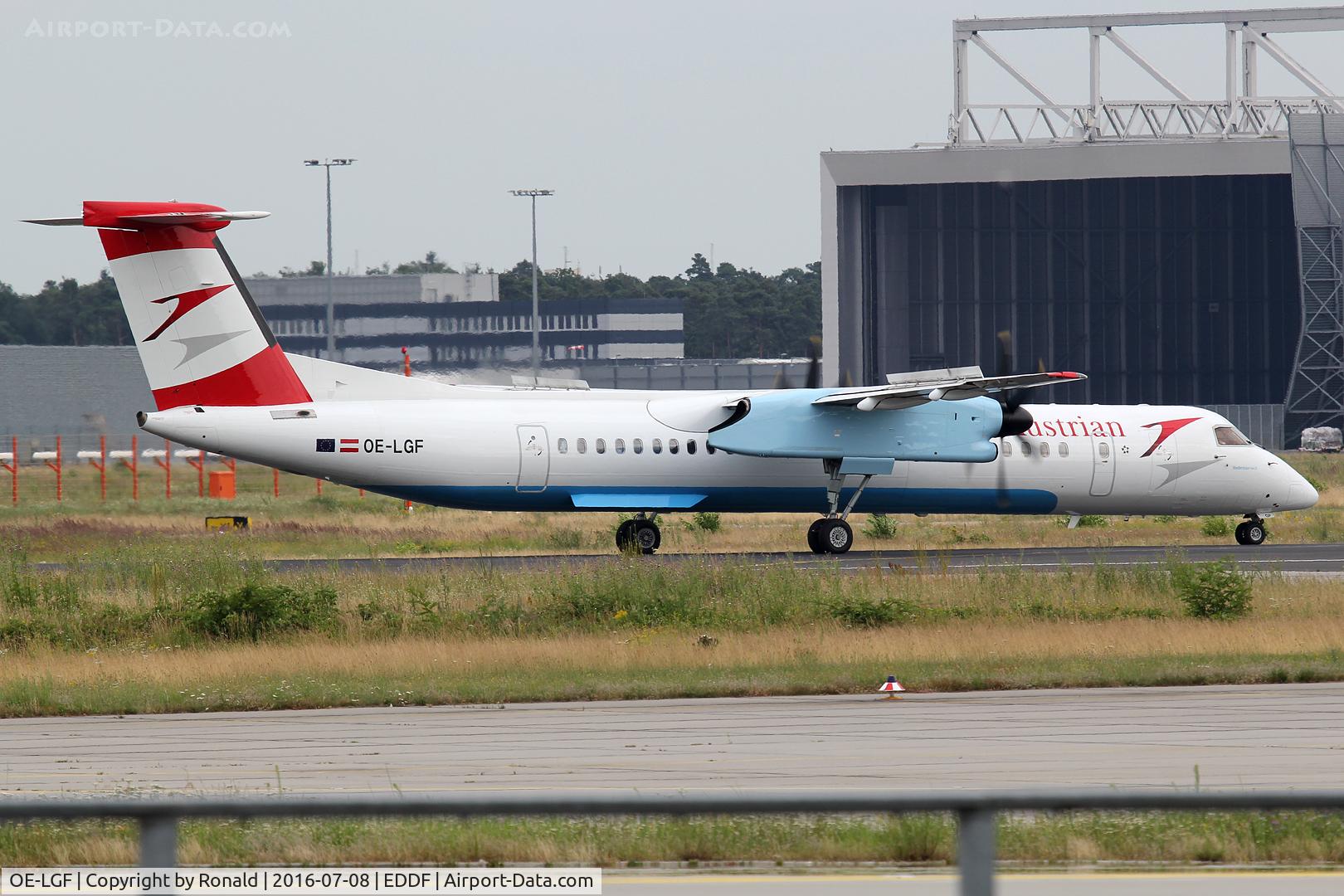 OE-LGF, 2002 De Havilland Canada DHC-8-402Q Dash 8 C/N 4068, at fra
