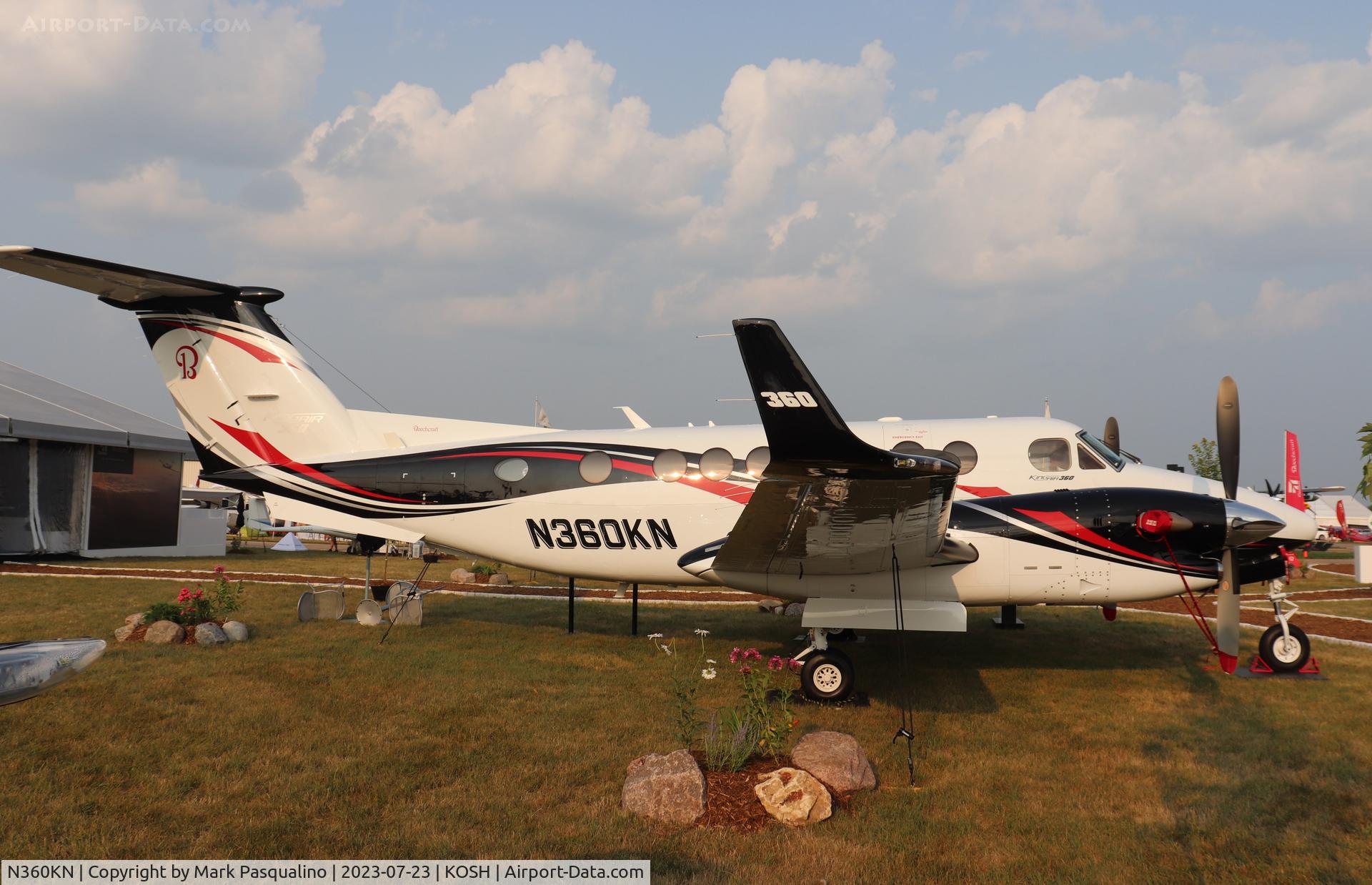 N360KN, 2023 Beech B300 King Air C/N FL-1314, Beech 350