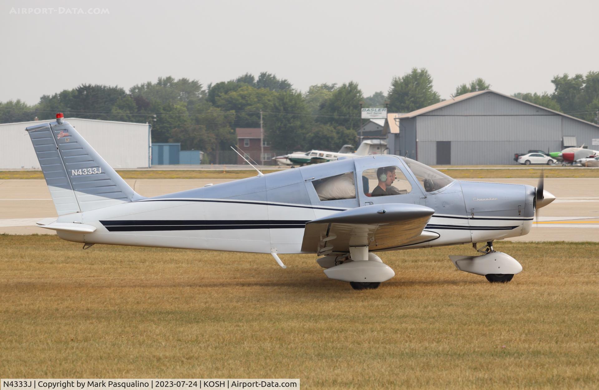 N4333J, 1967 Piper PA-28-140 C/N 28-22708, Piper PA-28-140