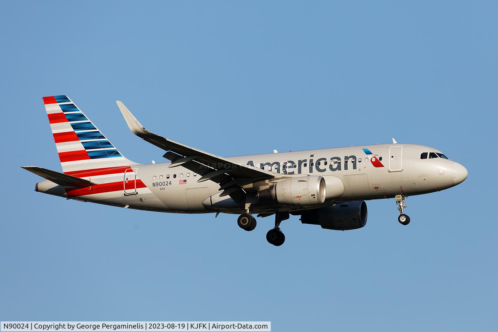 N90024, 2014 Airbus A319-115 C/N 6384, Final 22L at JFK.