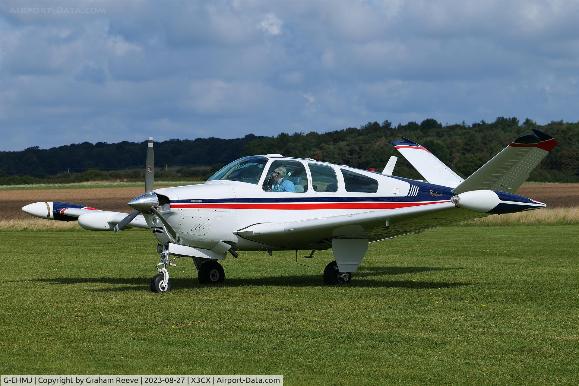 G-EHMJ, 1965 Beech S35 Bonanza Bonanza C/N D-7879, Just landed at Northrepps.