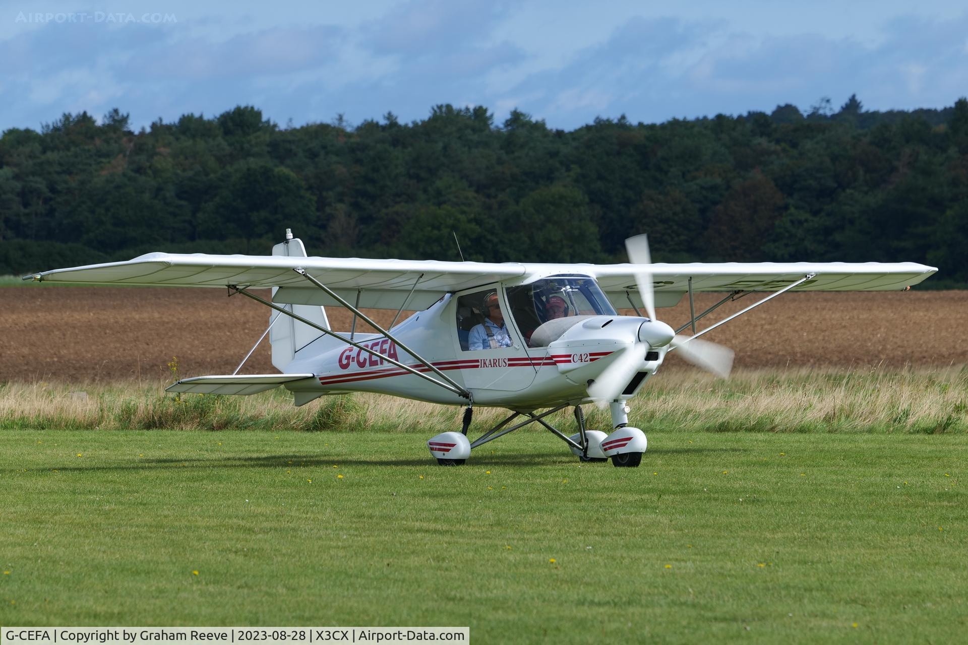 G-CEFA, 2007 Comco Ikarus C42 FB UK C/N PFA 322-14570, Just landed at Northrepps.
