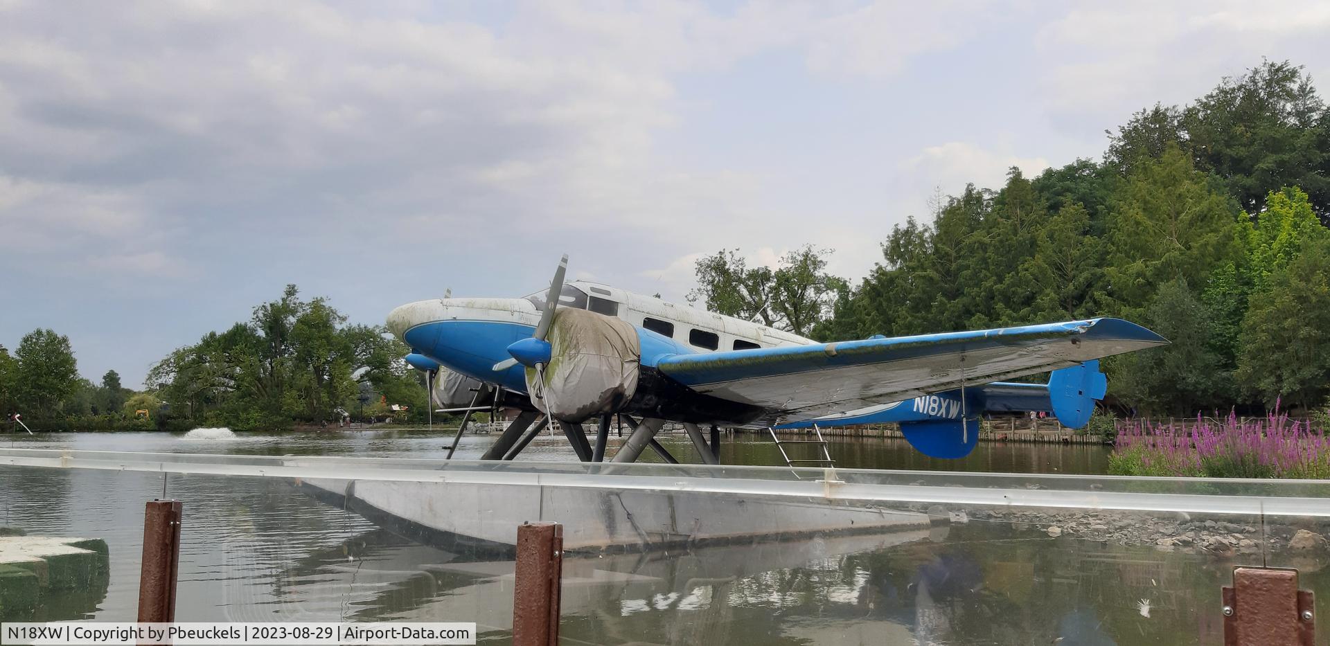 N18XW, 1952 Beech Expeditor 3NM C/N CA-191, Pairi Daiza Belgium Europe