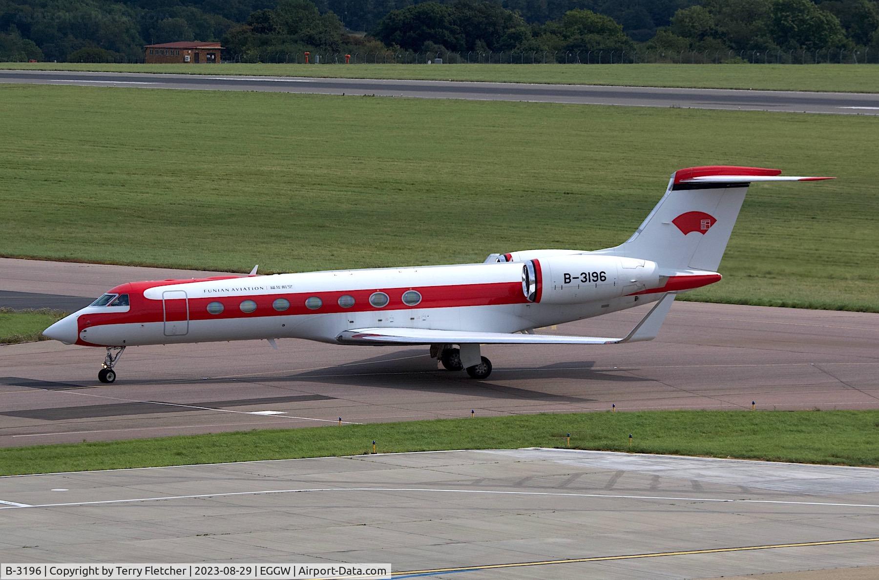 B-3196, 2014 Gulfstream GV-SP (G550) C/N 5469, At Luton Airport