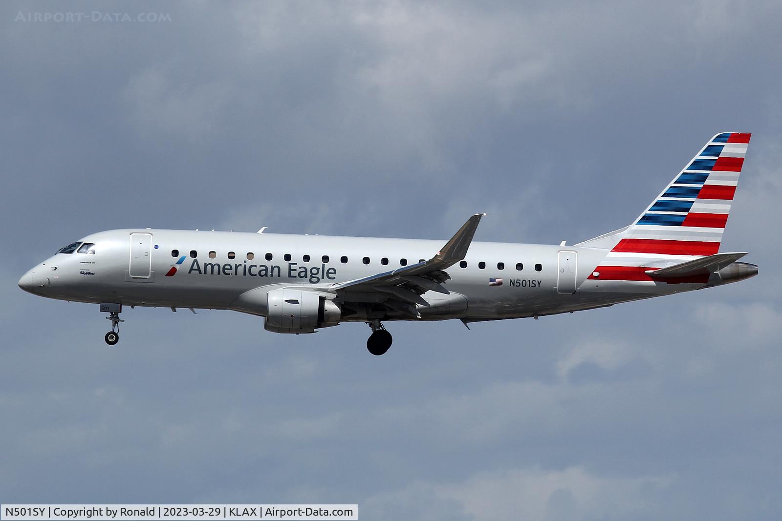 N501SY, Embraer 170-200LR C/N 17000882, at lax