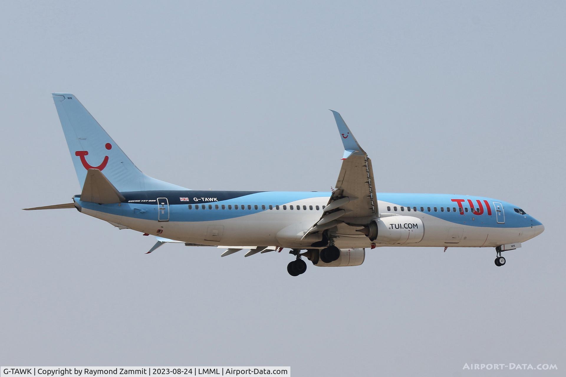 G-TAWK, 2012 Boeing 737-8K5 C/N 37239, B737-800 G-TAWK TuiFly
