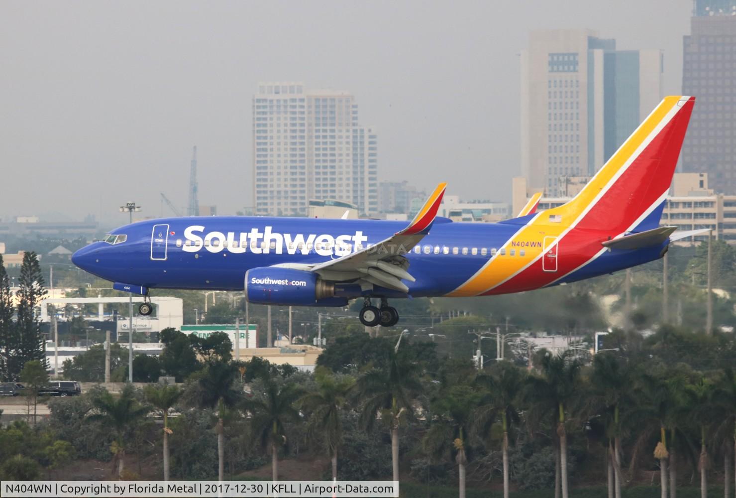 N404WN, 2001 Boeing 737-7H4 C/N 27892, SWA 737 nc zx BWI-FLL