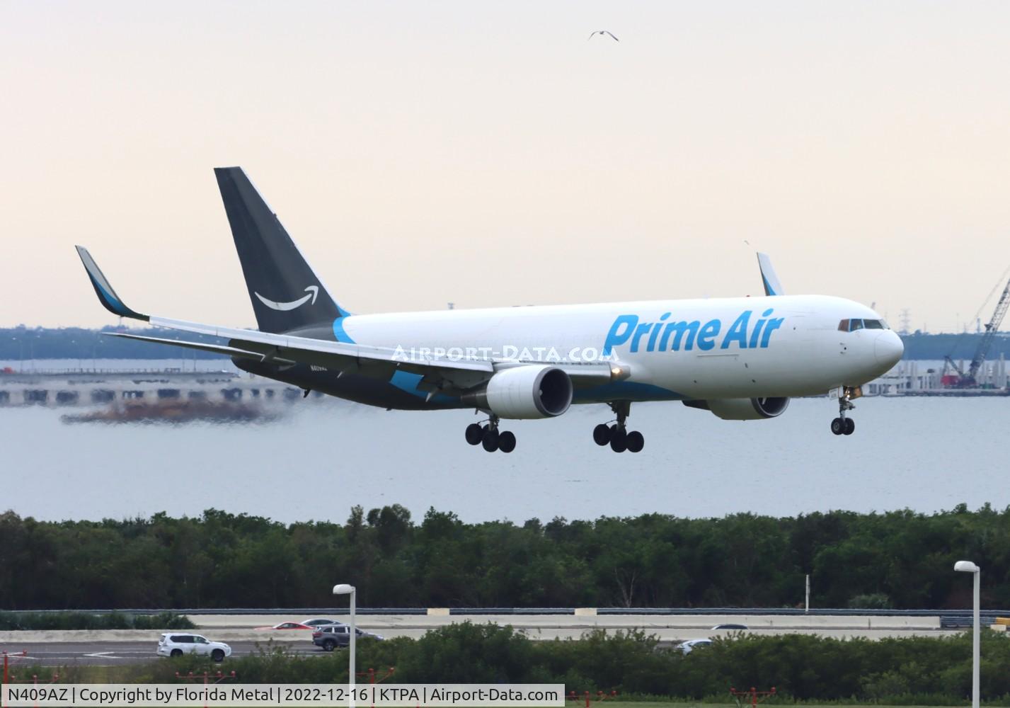 N409AZ, 1990 Boeing 767-3P6 C/N 24983, Amazon 767-300F zx CVG-TPA