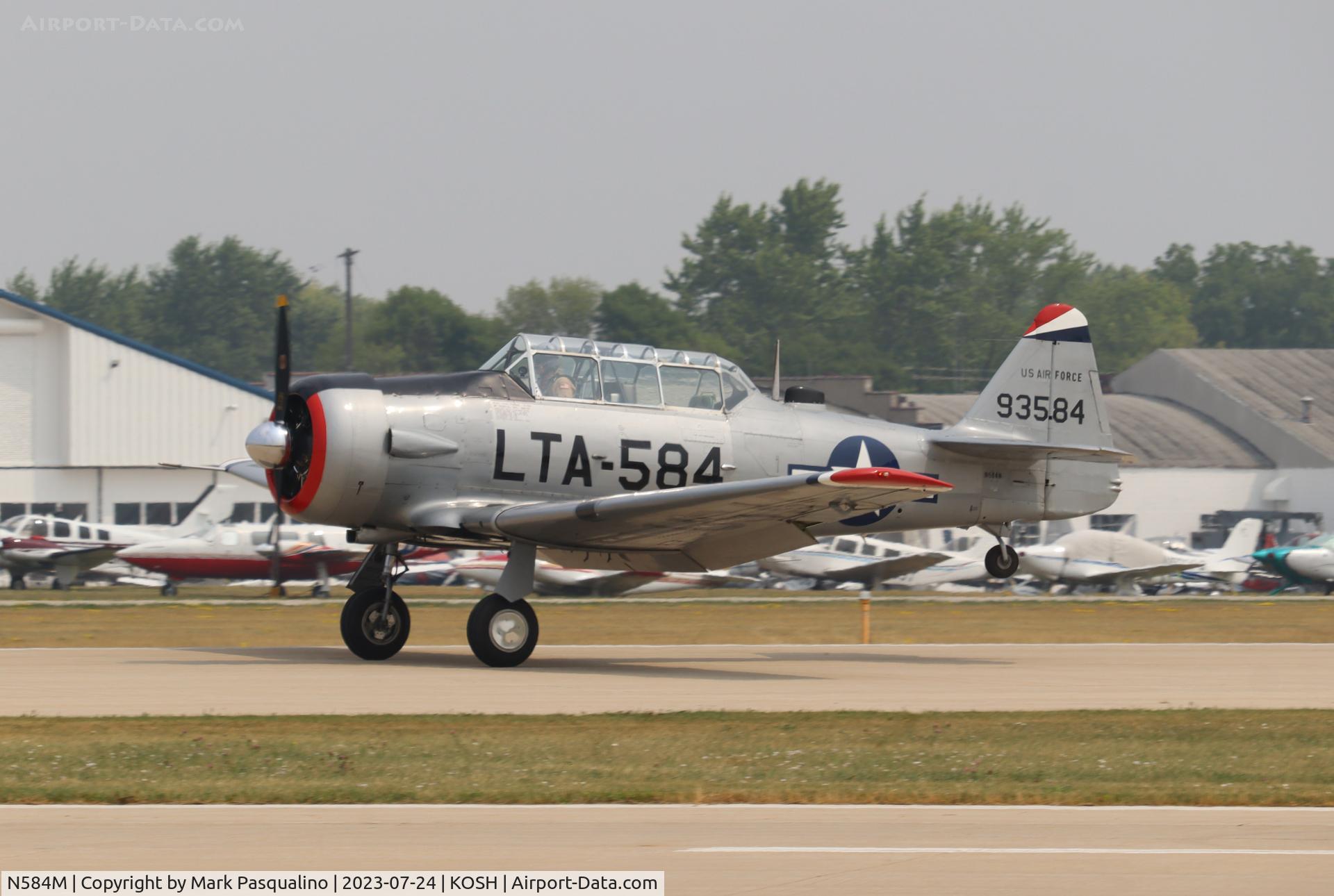 N584M, 1958 North American T-6G Texan C/N 168-92, North American T-6G