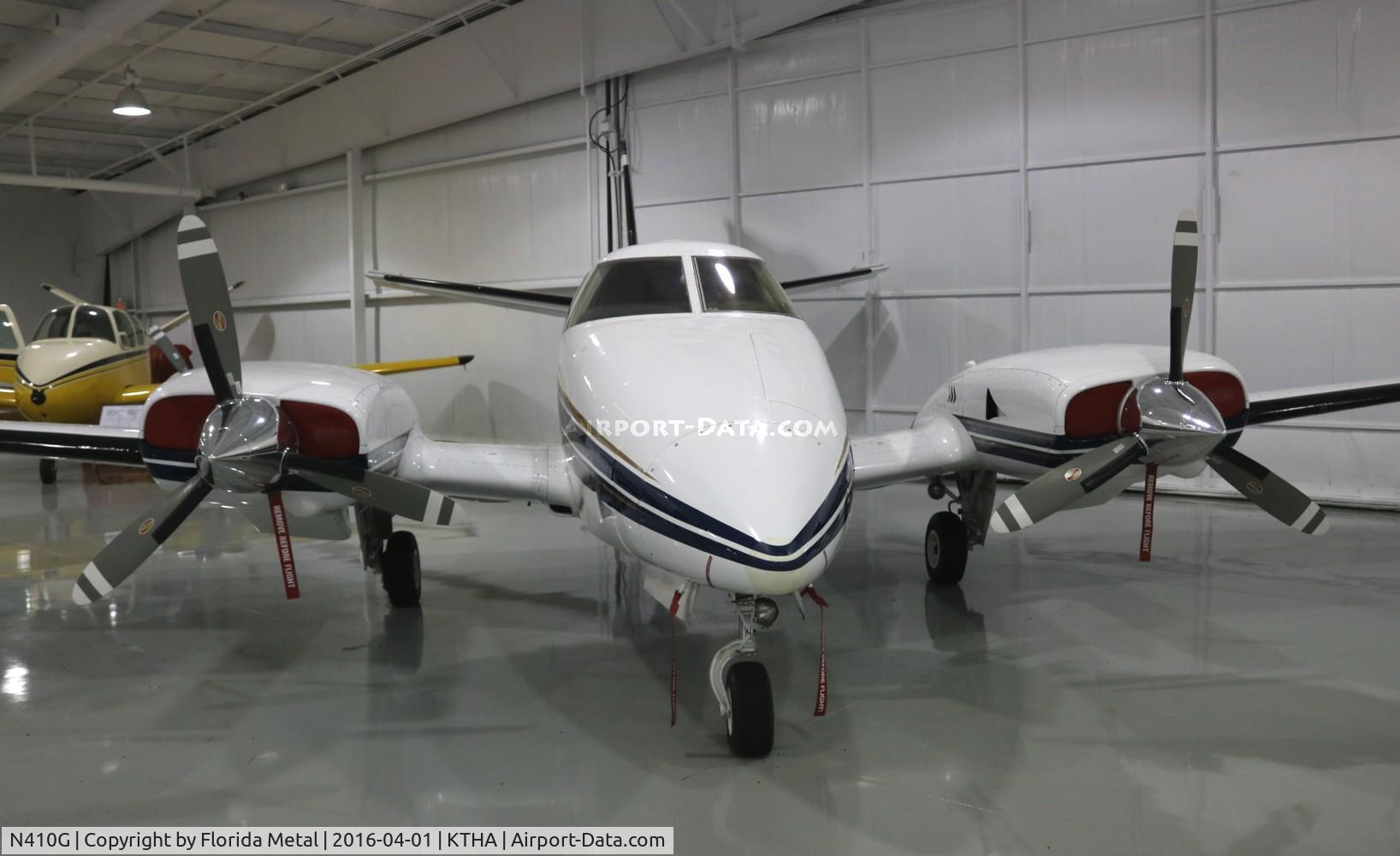 N410G, 1982 Beech B-60 Duke C/N P-596, Beech 60 zx