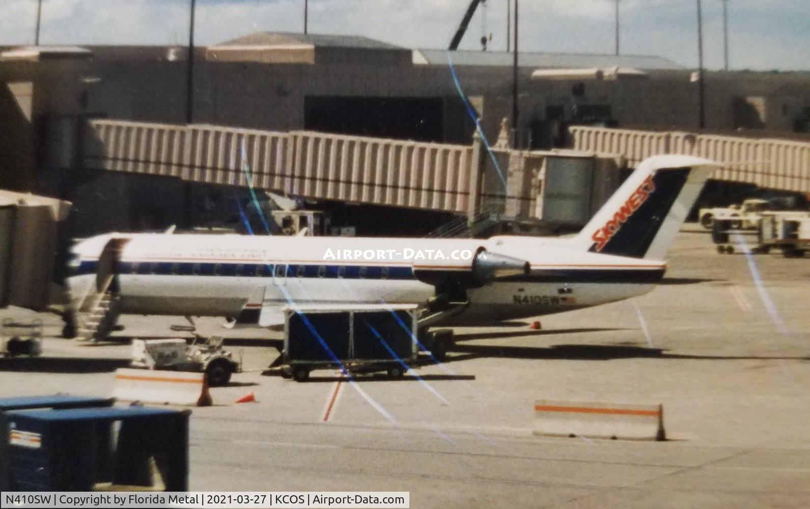 N410SW, 1995 Canadair CRJ-100LR (CL-600-2B19) C/N 7066, Skywest CRJ-100 zx