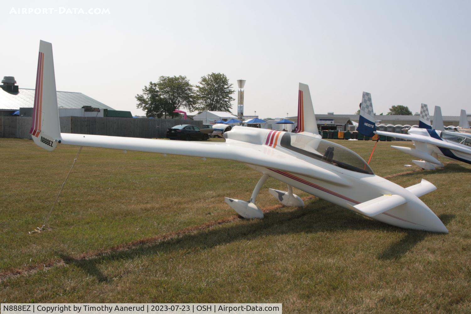 N888EZ, 1983 Rutan Long-EZ C/N 564, 1983 Rutan Long-EZ, c/n: 564. AirVenture 2023