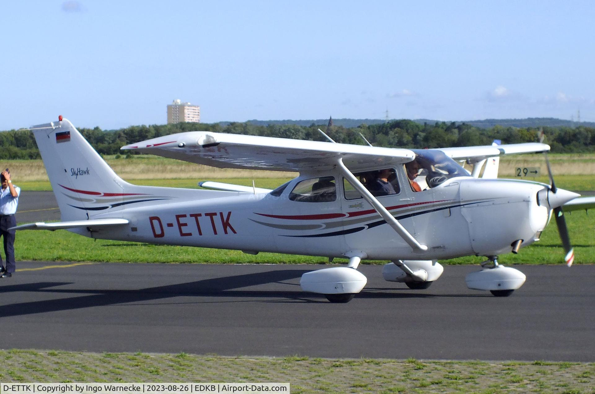 D-ETTK, Cessna 172R Skyhawk C/N 17281219, Cessna 172R Skyhawk at Bonn-Hangelar airfield during the Grumman Fly-in 2023