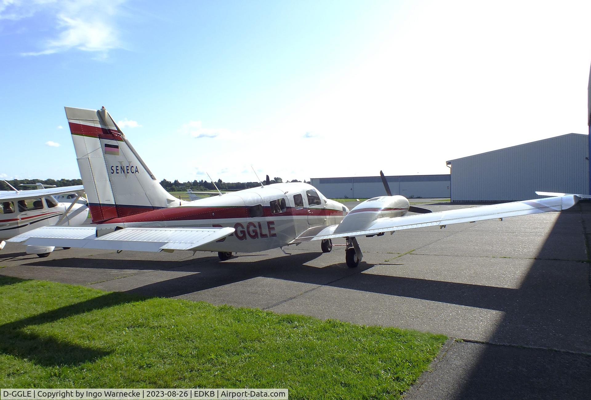 D-GGLE, 1997 Piper PA-34-220T C/N 34-49004, Piper PA-34-220T Seneca V at Bonn-Hangelar airfield during the Grumman Fly-in 2023