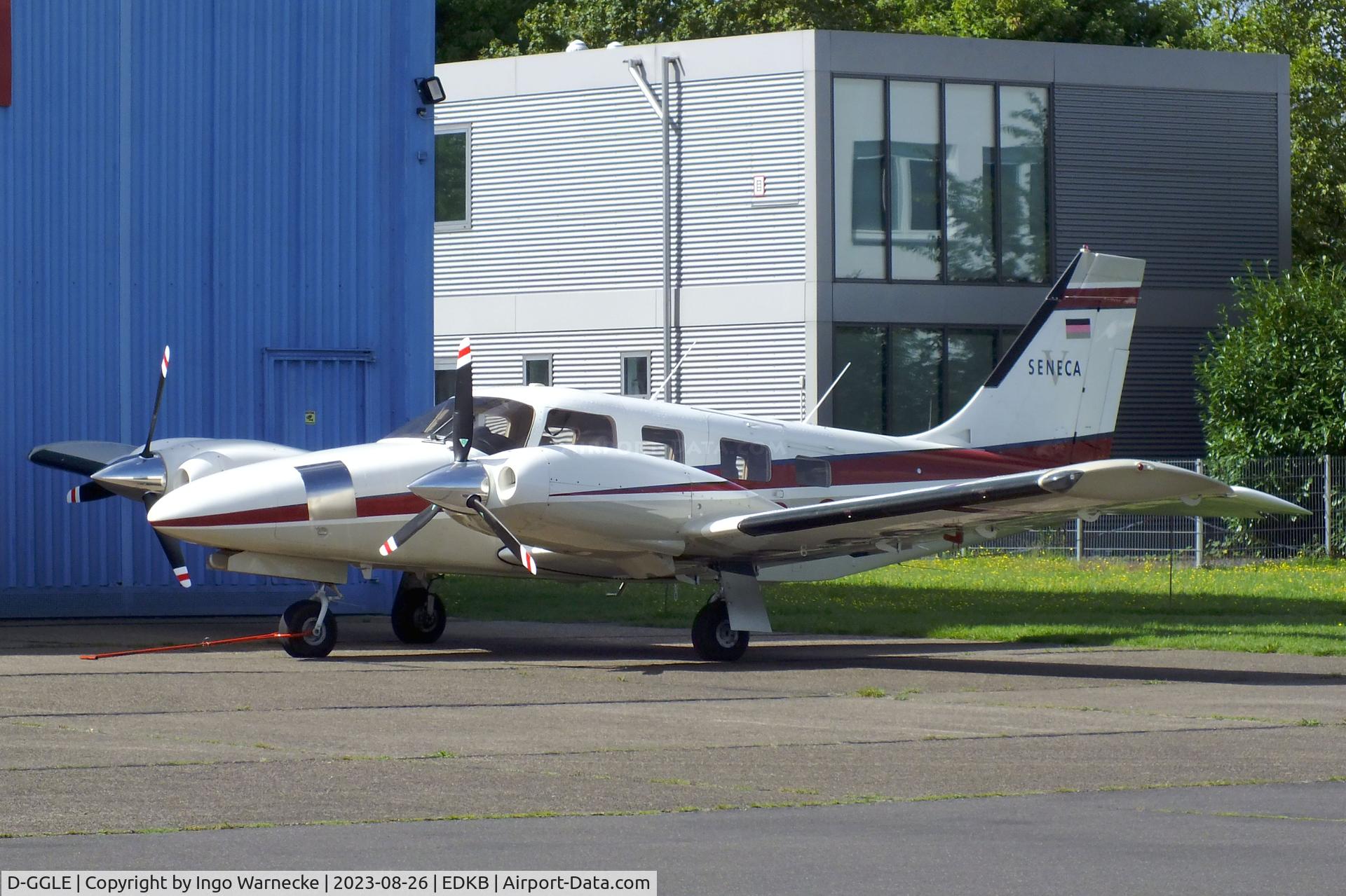 D-GGLE, 1997 Piper PA-34-220T C/N 34-49004, Piper PA-34-220T Seneca V at Bonn-Hangelar airfield during the Grumman Fly-in 2023