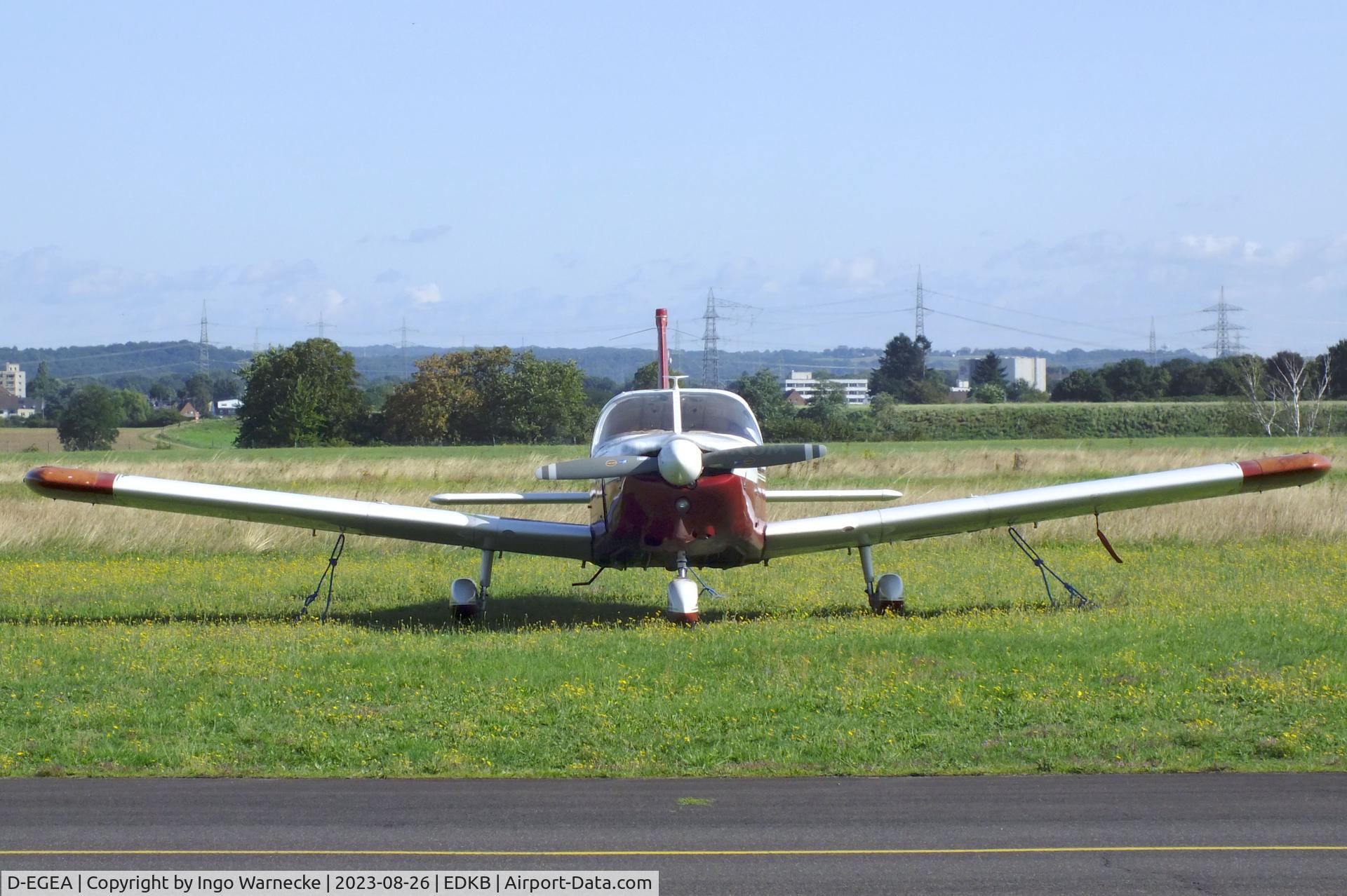 D-EGEA, 1966 Piper PA-32-260 Cherokee Six Cherokee Six C/N 32-499, Piper PA-32-260 Cherokee Six at Bonn-Hangelar airfield during the Grumman Fly-in 2023