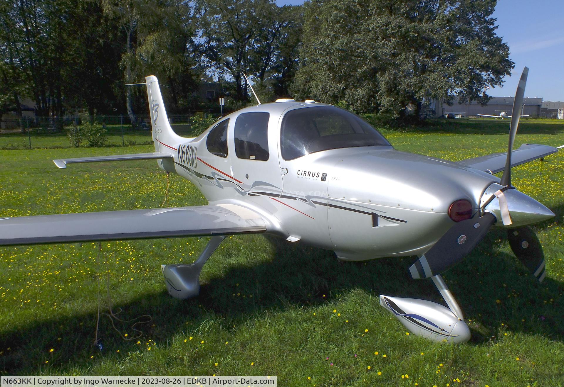 N663KK, 2008 Cirrus SR22 G3 GTS Turbo C/N 3064, Cirrus SR22 GTS Turbo at Bonn-Hangelar airfield during the Grumman Fly-in 2023