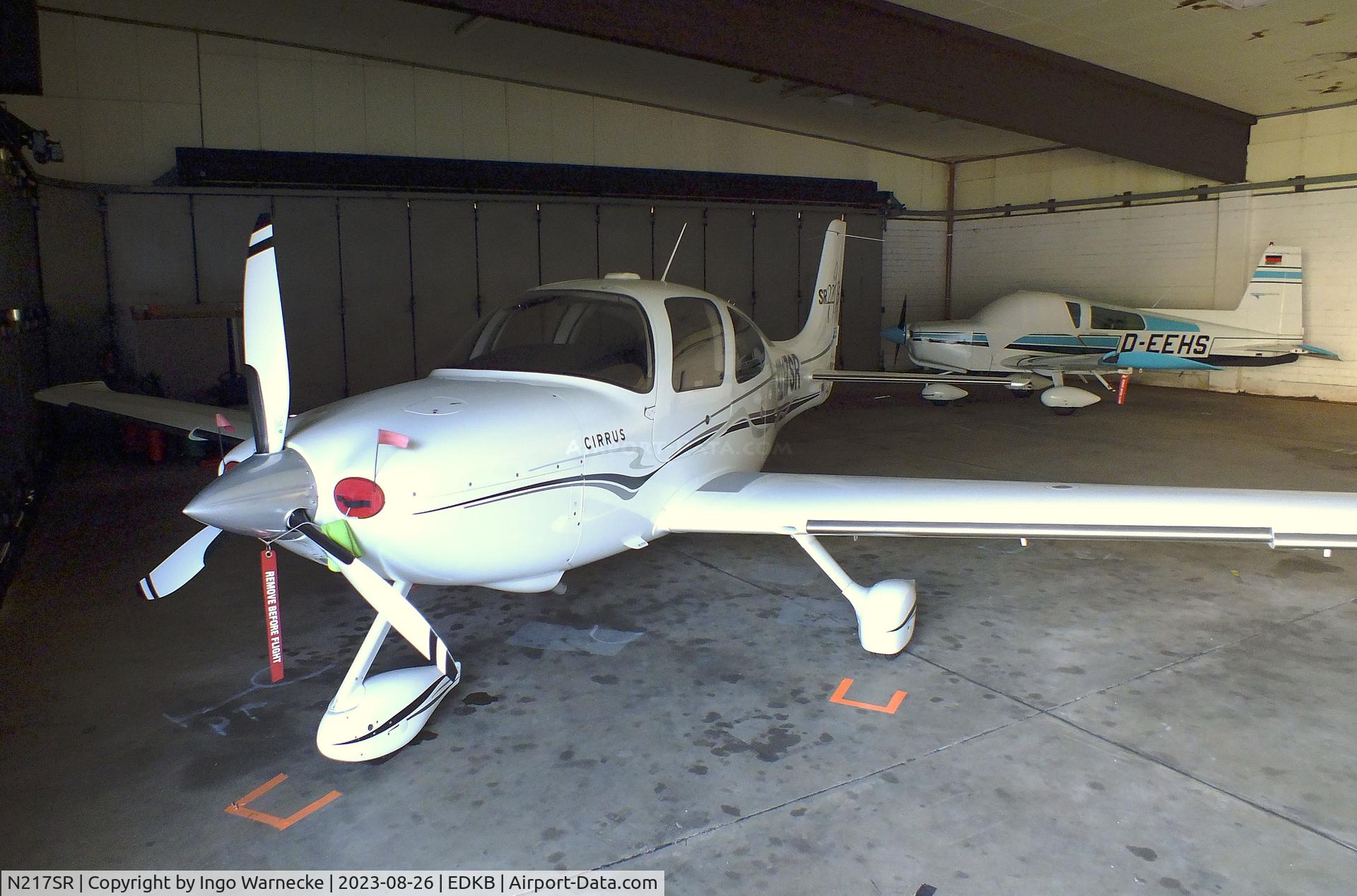 N217SR, 2006 Cirrus SR22 GTS Turbo C/N 2118, Cirrus SR22 GTS Turbo at Bonn-Hangelar airfield during the Grumman Fly-in 2023