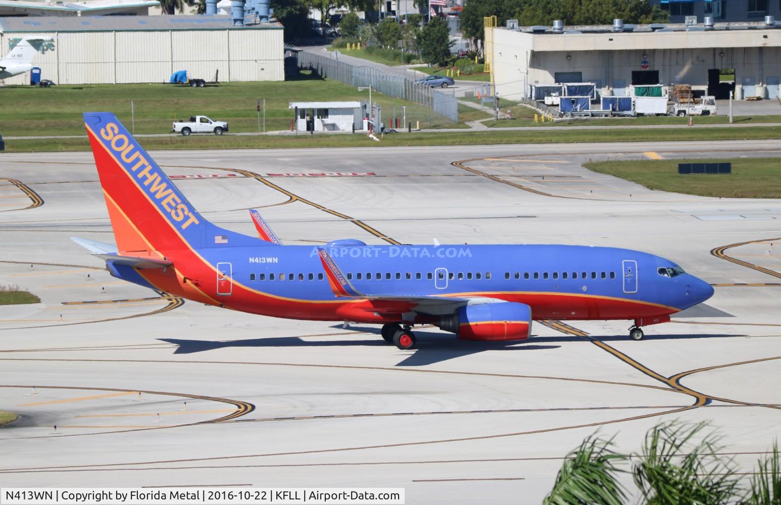 N413WN, 2001 Boeing 737-7H4 C/N 29819, SWA 737 canyon blue zx SDF-FLL