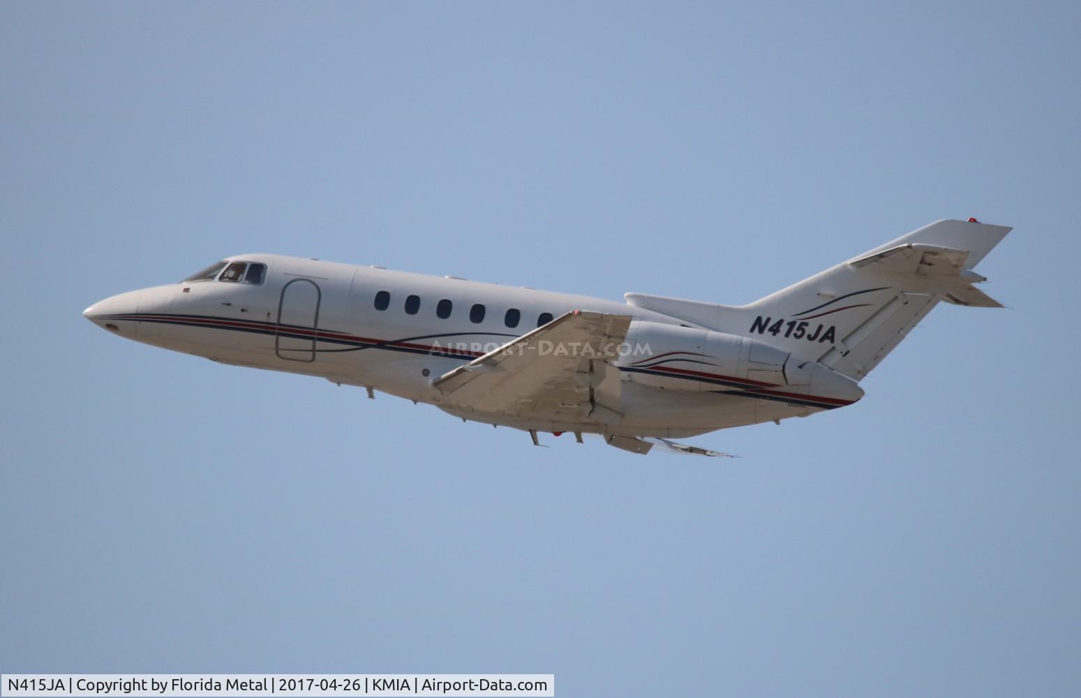 N415JA, 2001 Raytheon Hawker 800XP C/N 258516, Hawker 800 zx