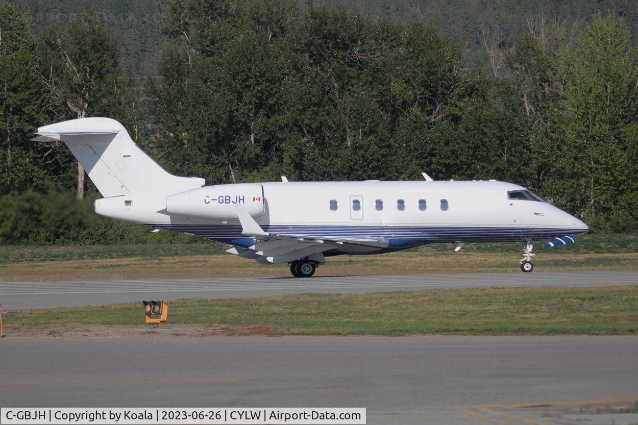 C-GBJH, 2007 Bombardier BD-100-1A10 Challenger 300 C/N 20189, Departure...