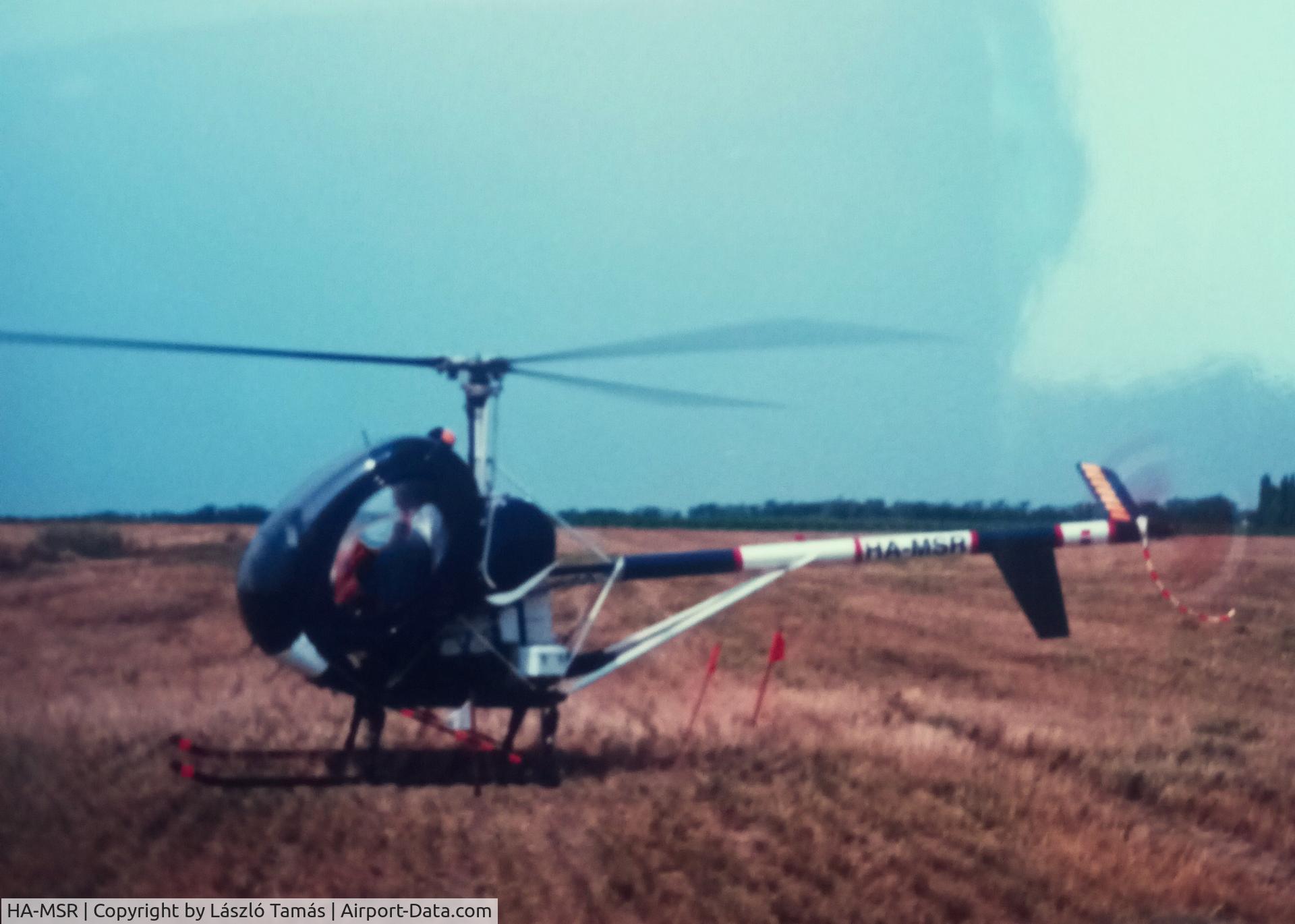 HA-MSR, Hughes 300C C/N 1170650, Schweizer 300C next to the M7 motorway (1994).