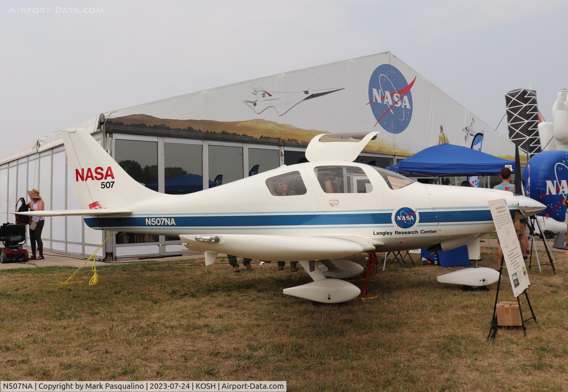 N507NA, 2000 Lancair LC-40-550FG C/N 40008, Lancair LC-40-550FG