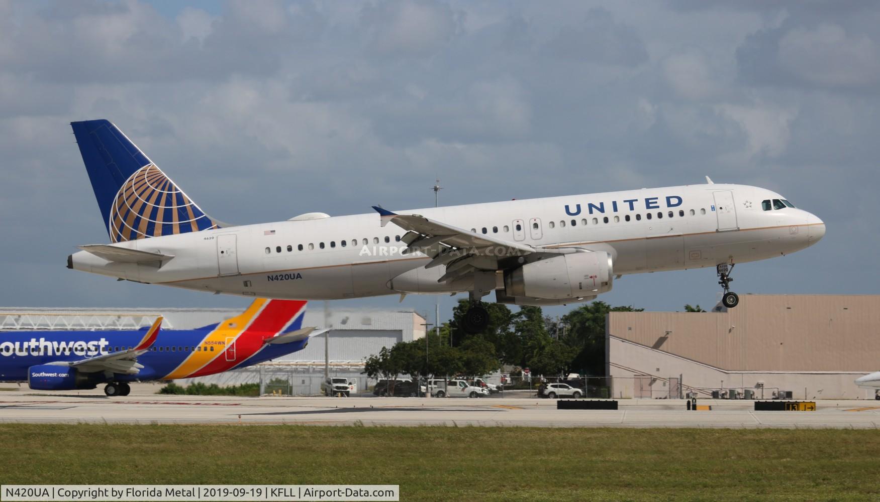 N420UA, 1994 Airbus A320-232 C/N 489, UAL A320 zx ORD-FLL