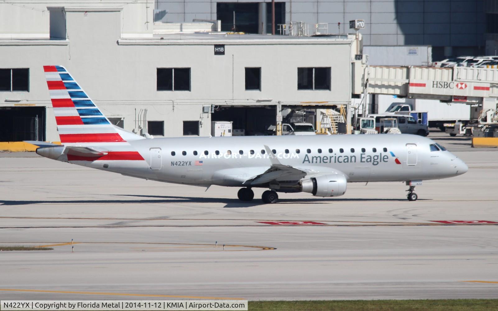 N422YX, 2014 Embraer 175LR (ERJ-170-200LR) C/N 17000387, ENY E175 zx MIA-NAS