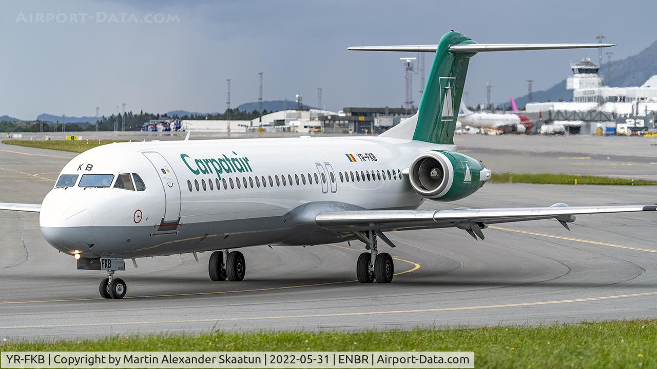 YR-FKB, 1991 Fokker 100 (F-28-0100) C/N 11369, Taxying.