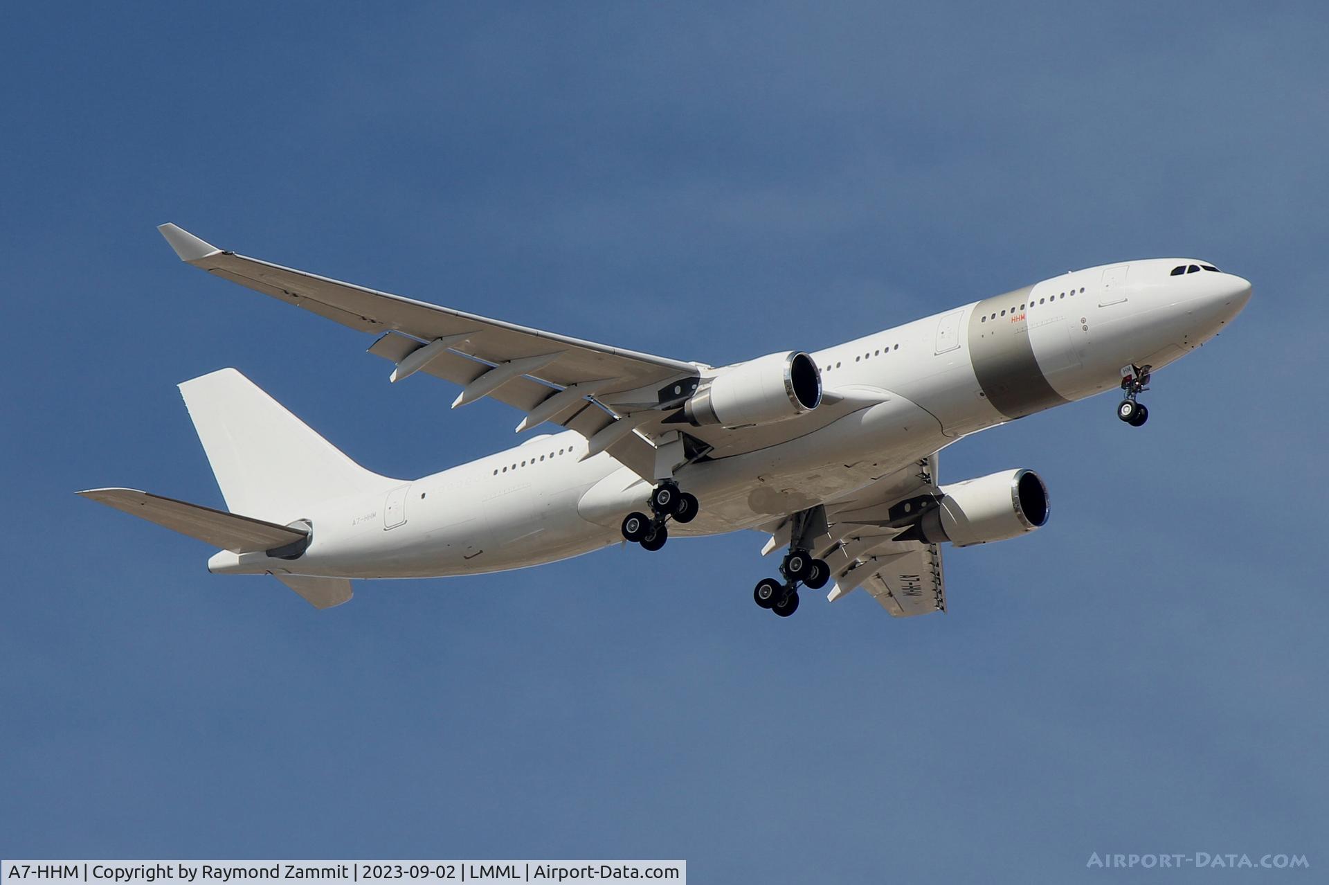 A7-HHM, 2004 Airbus A330-203 C/N 605, A330 A7-HHM Qatari Emiri Government