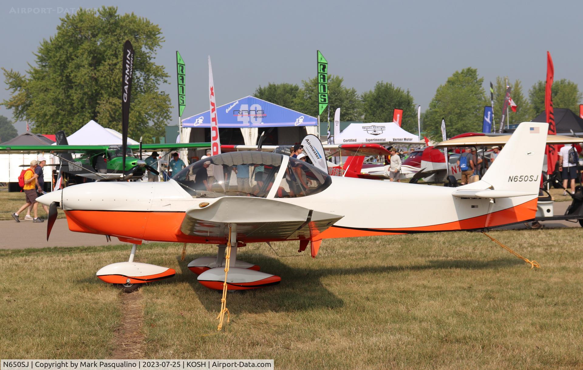 N650SJ, 2014 Zenith CH-650B C/N 65-7421, Zenith CH-650B