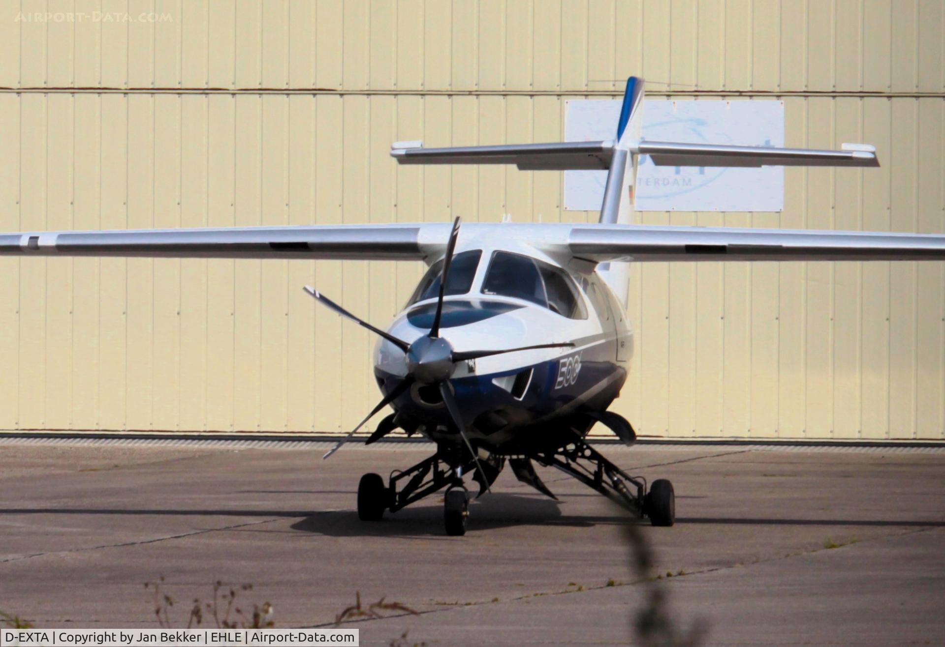 D-EXTA, Extra EA-500 C/N 1006, Lelystad Airport
