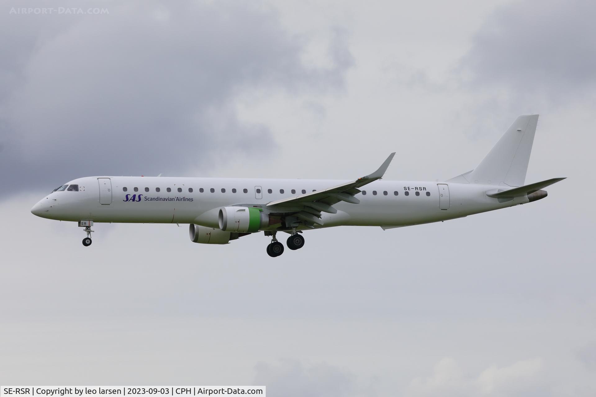 SE-RSR, 2011 Embraer 195LR (ERJ-190-200LR) C/N 19000425, Copenhagen 3.9.2023