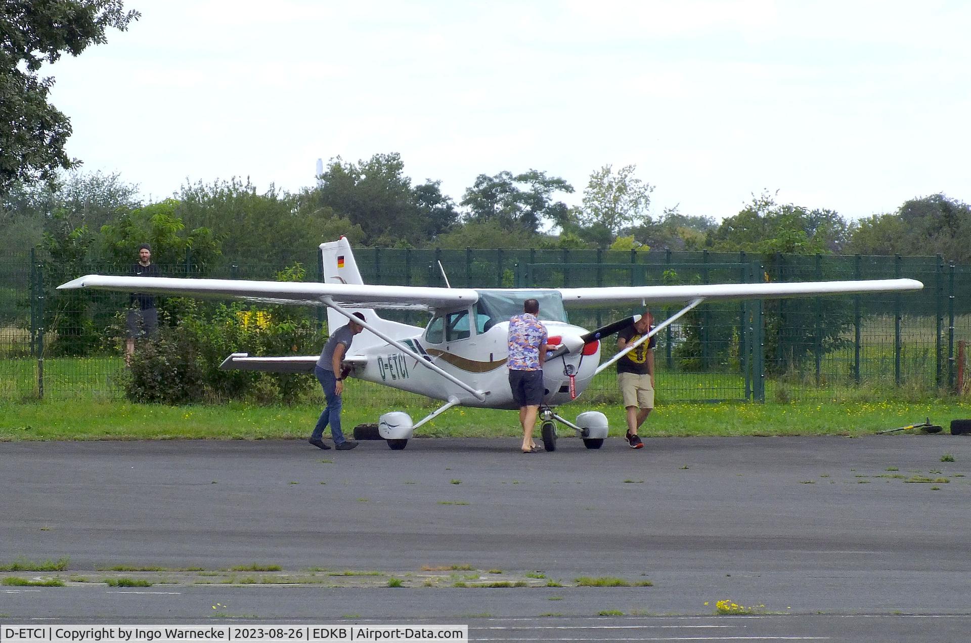 D-ETCI, Cessna 172N C/N 17270556, Cessna 172N Skyhawk at Bonn-Hangelar airfield during the Grumman Fly-in 2023