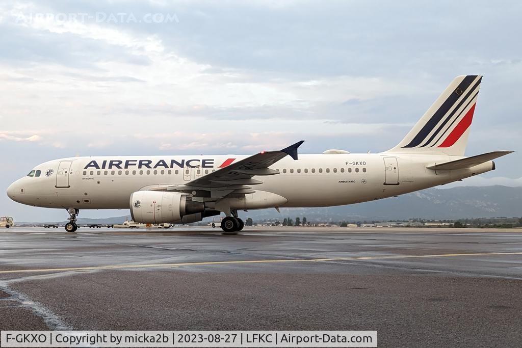 F-GKXO, 2008 Airbus A320-214 C/N 3420, Parked