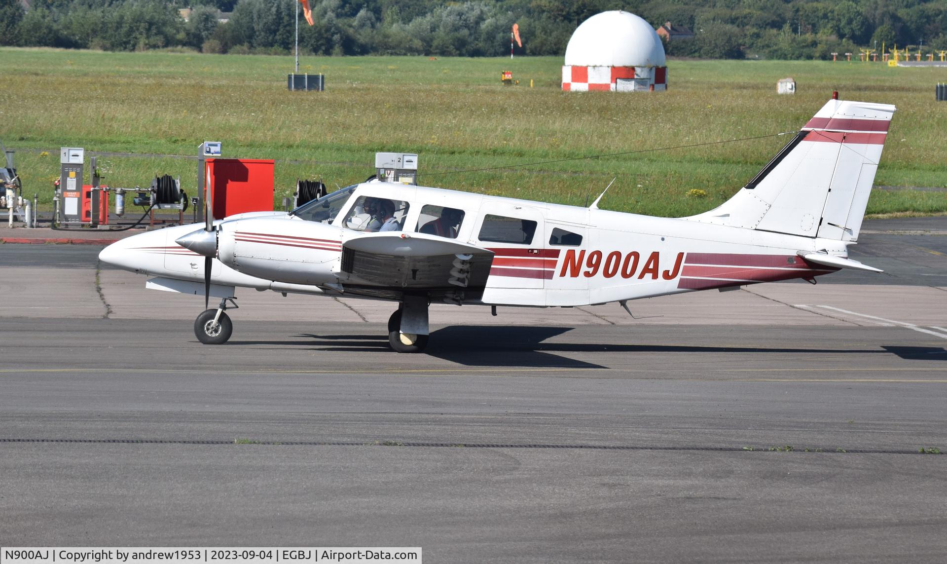 N900AJ, 1978 Piper PA-34-200T C/N 34-7870272, N900AJ at Gloucestershire Airport.