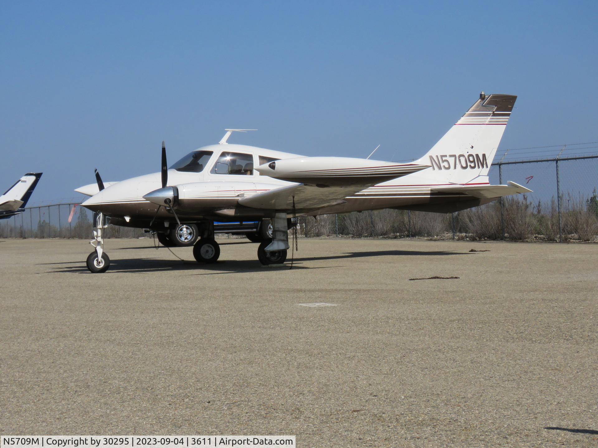 N5709M, 1968 Cessna 310P C/N 310P-0009, Parked