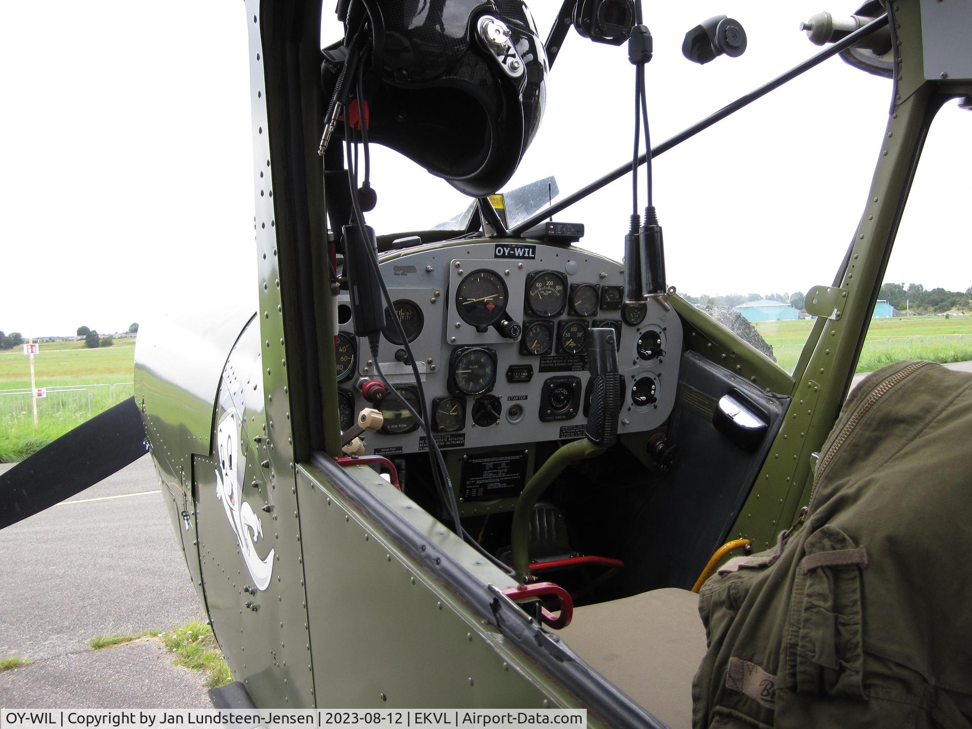 OY-WIL, 1961 Cessna 305C Bird Dog C/N 0004, The cockpit of Cessna Bird Dog OY-WIL seen at Vaerloese, 
Denmark. Ex Italian Army MM61-2958.