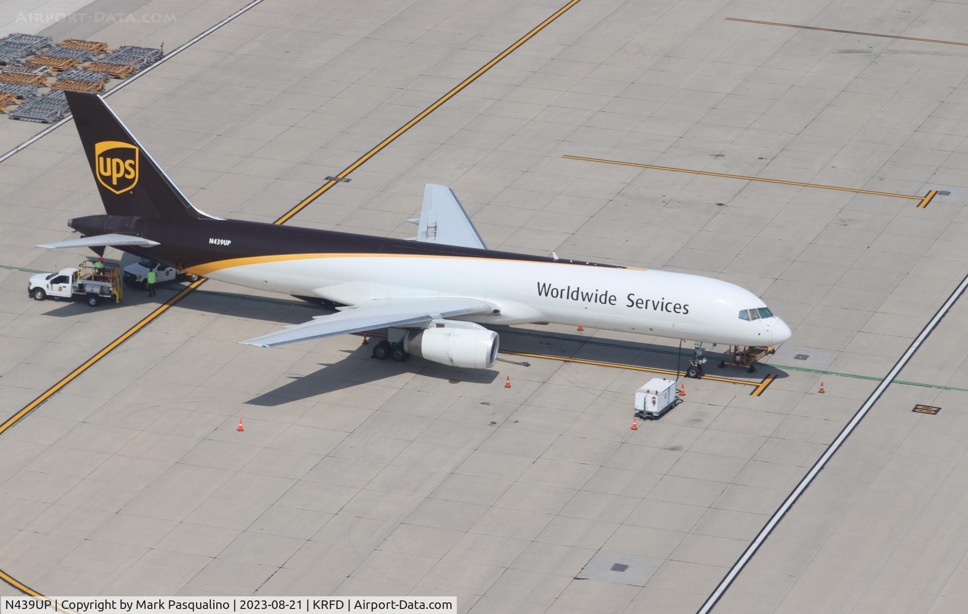 N439UP, 1994 Boeing 757-24APF C/N 25470, Boeing 757-24APF