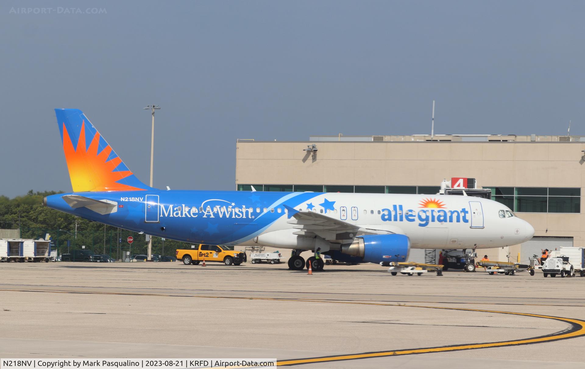 N218NV, 2000 Airbus A320-214 C/N 1229, Airbus A320-214