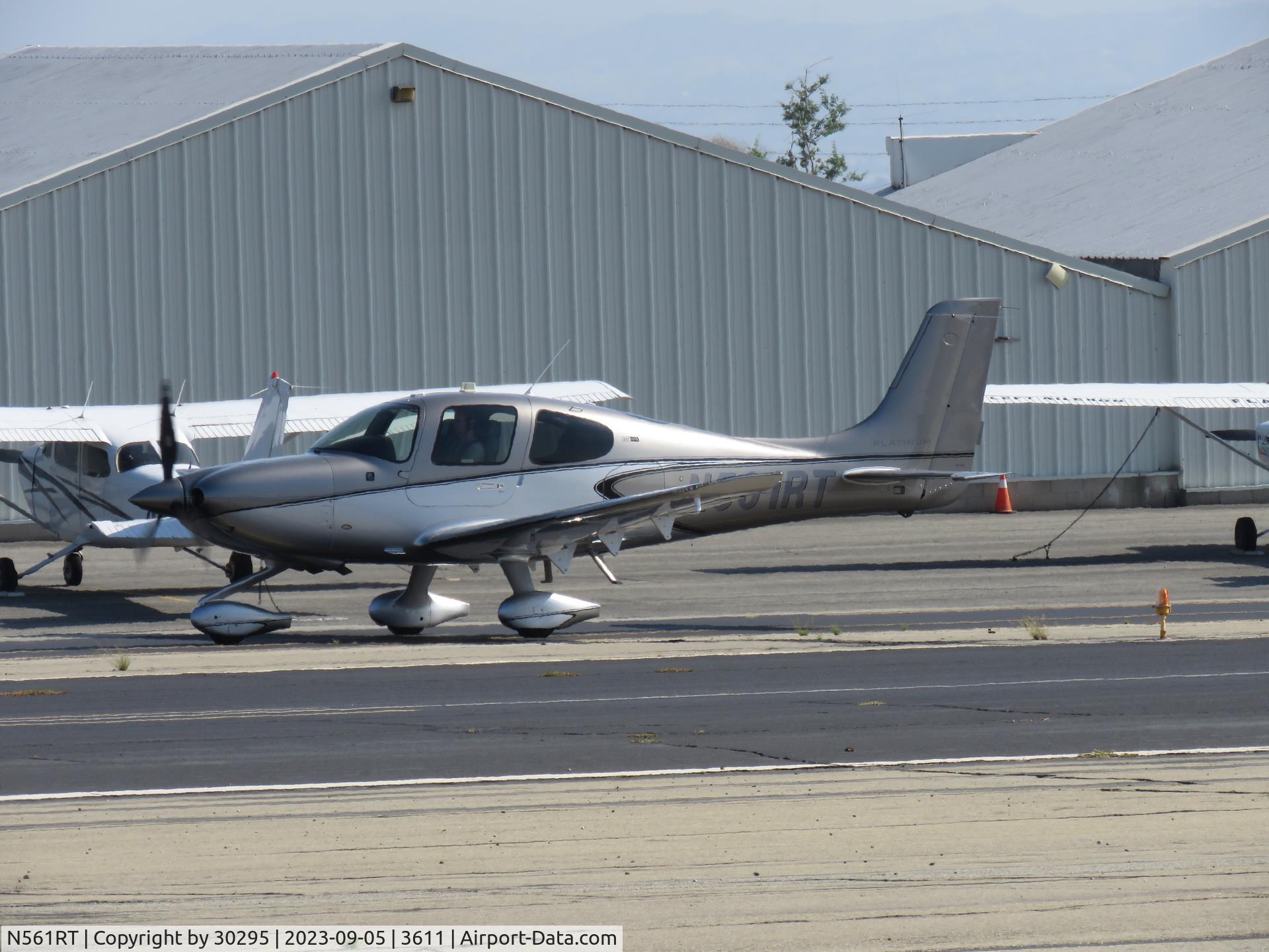 N561RT, 2021 Cirrus SR22T GTS C/N 2355, Taxiing back