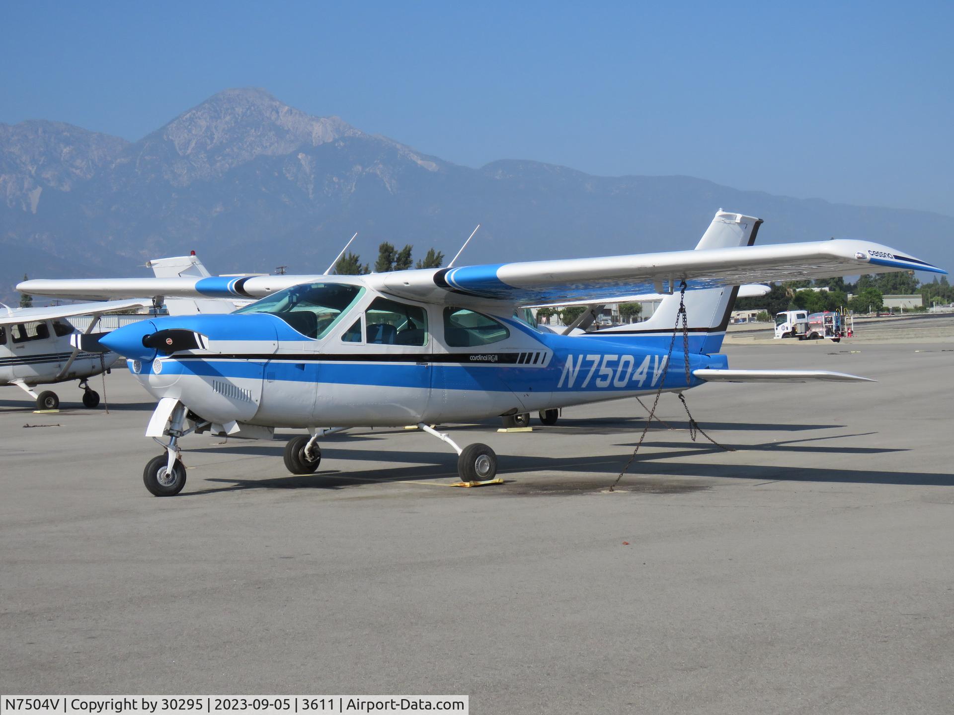 N7504V, 1975 Cessna 177RG Cardinal C/N 177RG0803, Parked