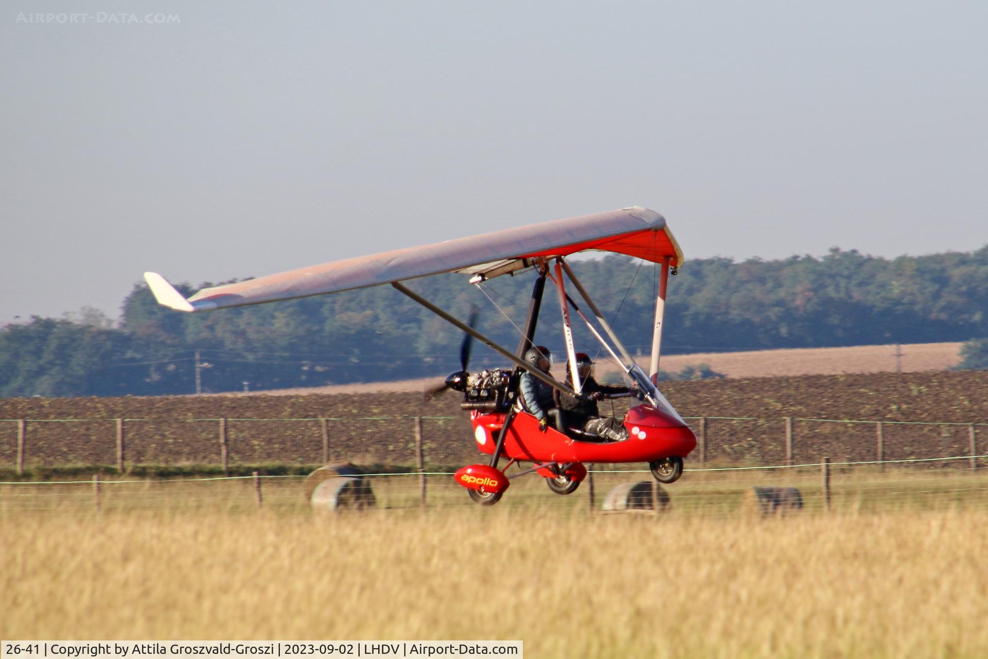 26-41, 2014 Halley Apollo Jet Star/Aeros TL C/N 250814/017.20, LHDV - Dunaújváros Airport, Kisapostag - Hungary