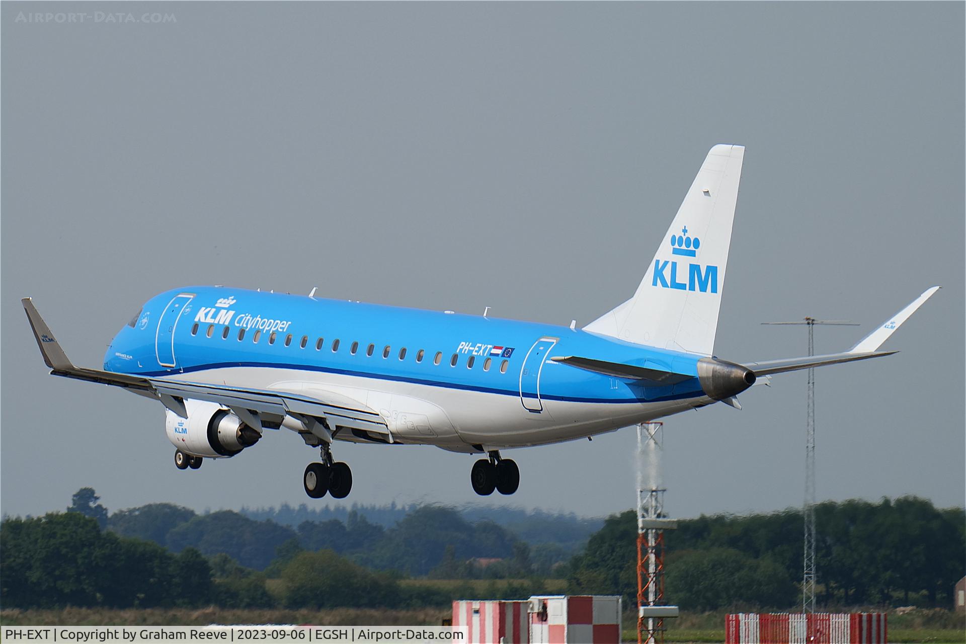 PH-EXT, 2018 Embraer ERJ-175STD (ERJ-170-200) C/N 17000707, Landing at Norwich.