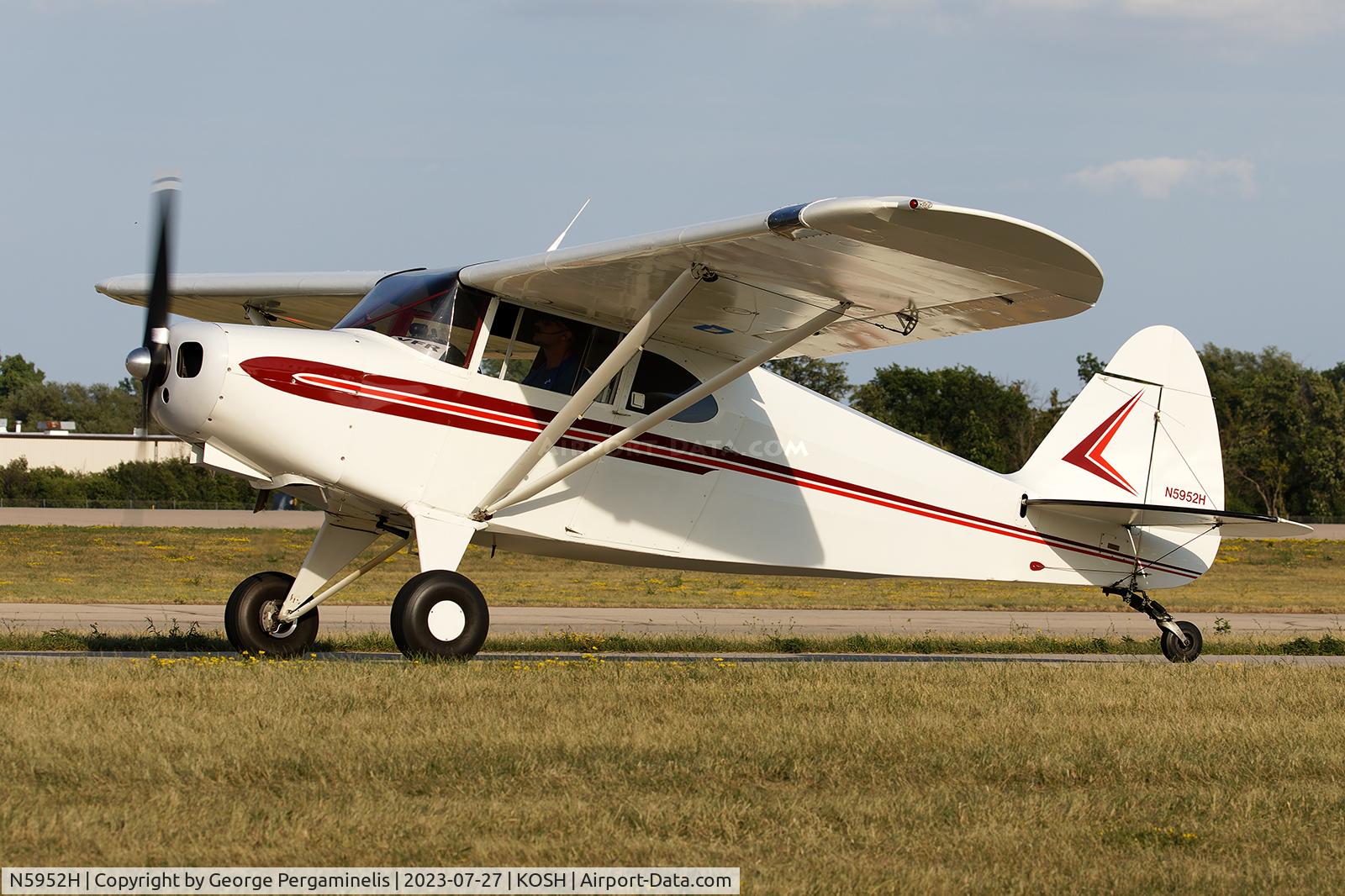 N5952H, 1949 Piper PA-16 Clipper C/N 16-576, Oshkosh 2023.