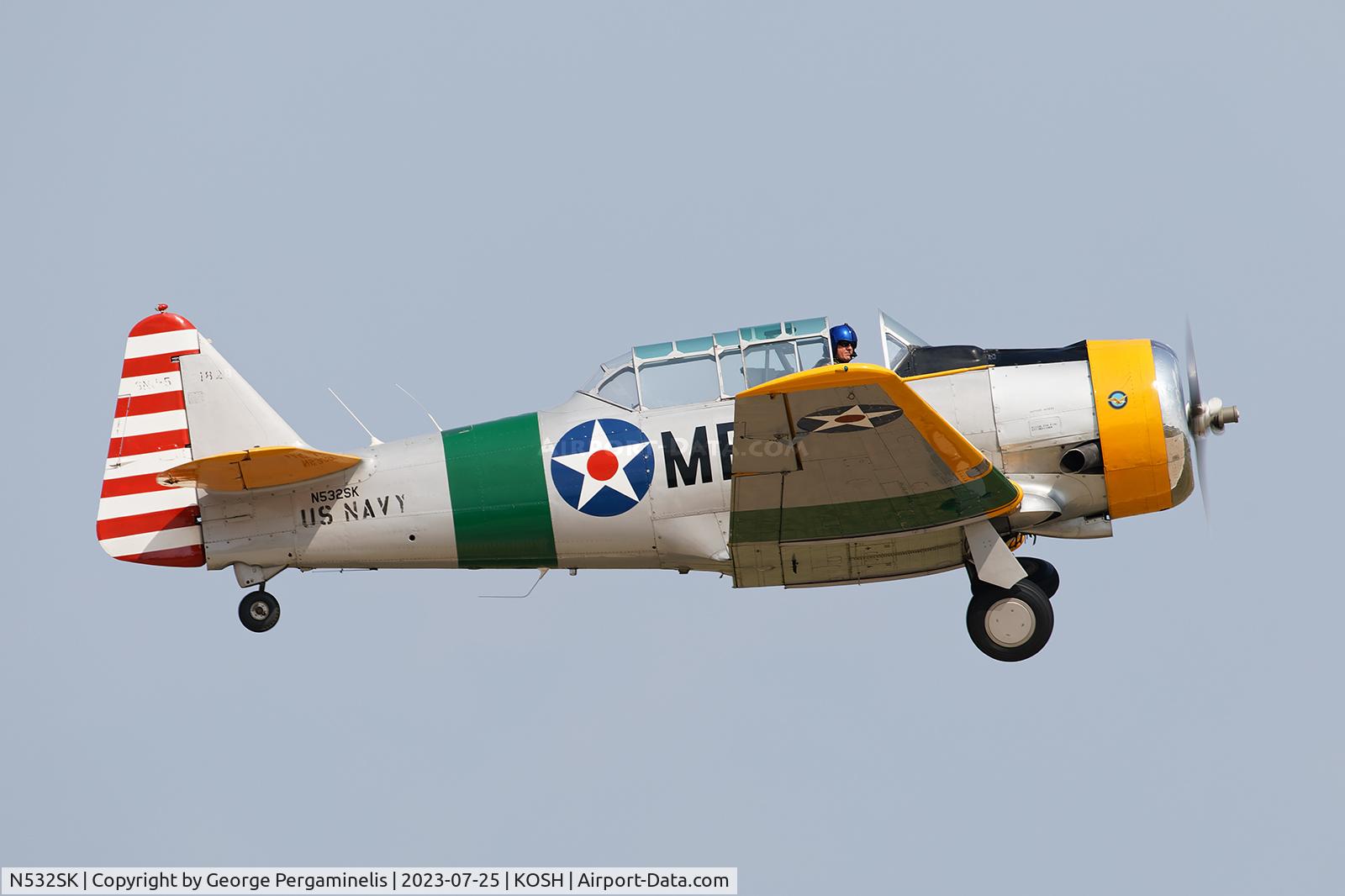 N532SK, 1943 North American SNJ-5C Texan Texan C/N 88-14800, Oshkosh 2023.