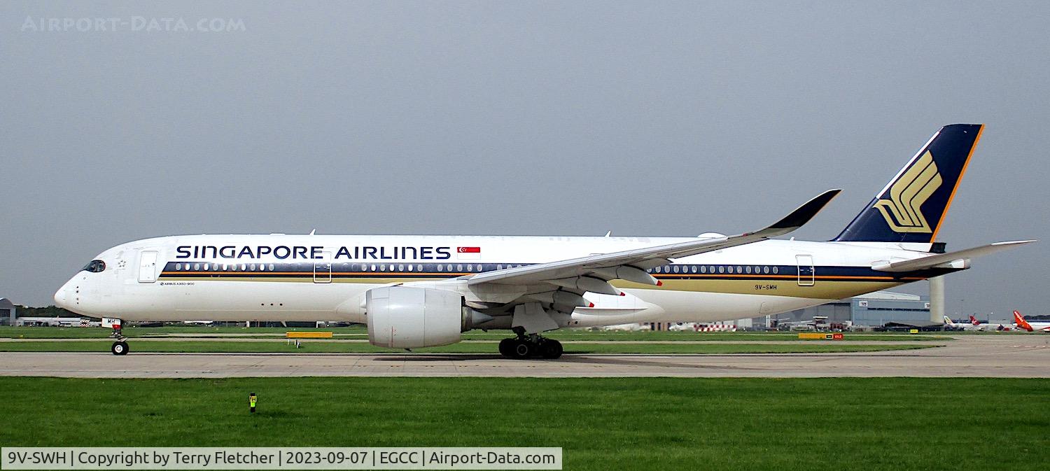 9V-SWH, 2007 Boeing 777-312/ER C/N 34573, At Manchester Airport