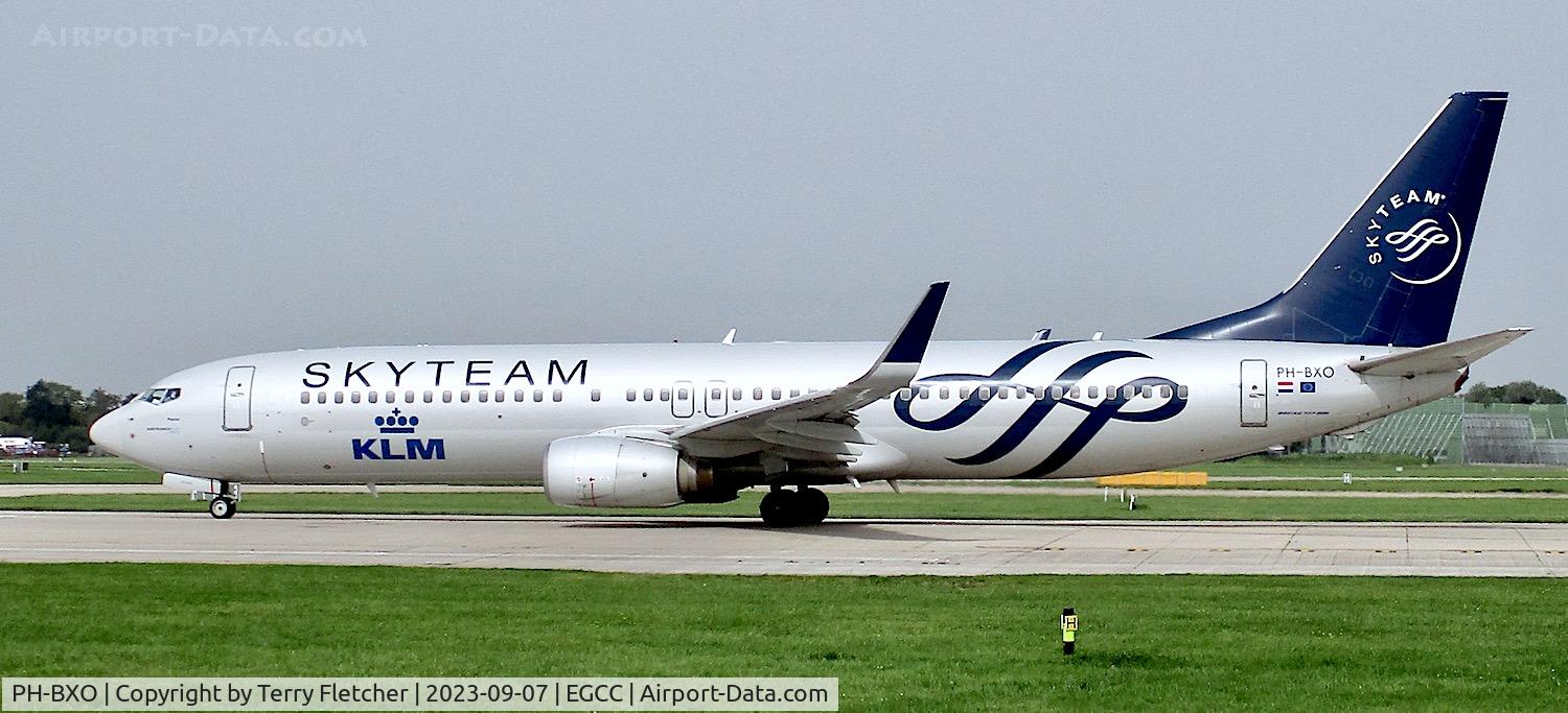 PH-BXO, 2001 Boeing 737-9K2 C/N 29599, At Manchester Airport