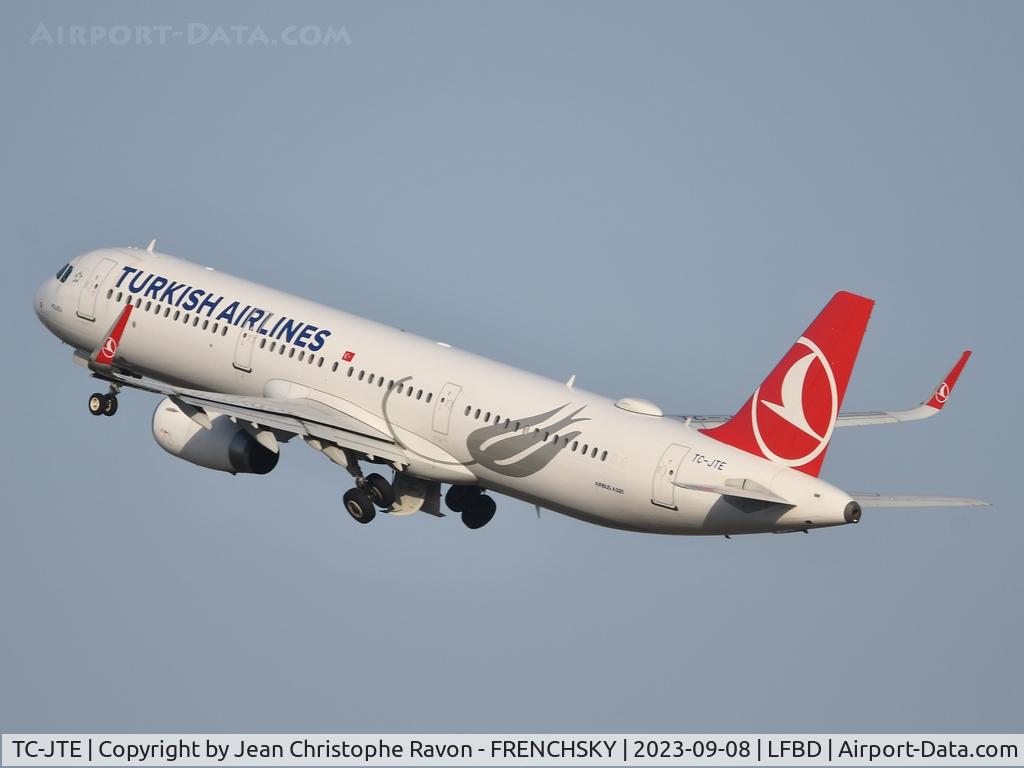 TC-JTE, 2015 Airbus A321-231 C/N 6869, Bordeaux (BOD)	Istanbul (IST)	TK1392